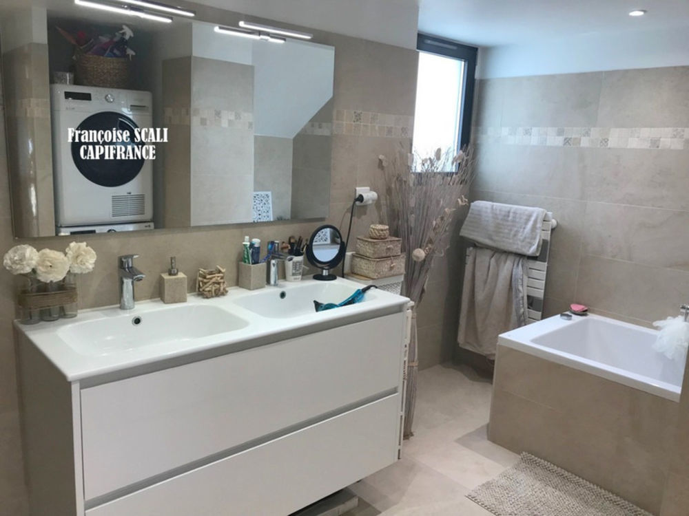 � vendre  Maison Saint-Rapha�l (83700)