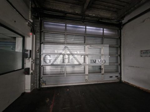 A LOUER  632 M&sup2; ENTREPOT ET BUREAUX A SAINT-DENIS 7260 93210 Saint denis