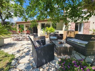  Villa � vendre 7 pi�ces 140 m�