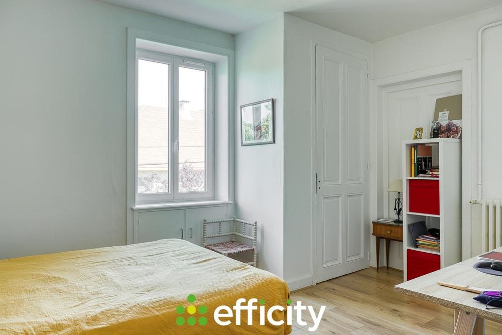 � vendre  Propri�t�/ch�teau Gleiz� (69400)