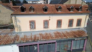  Immeuble � vendre 12 pi�ces 450 m�