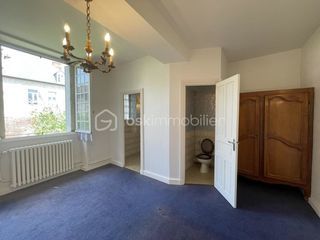  Propri�t�/ch�teau � vendre 10 pi�ces 203 m�