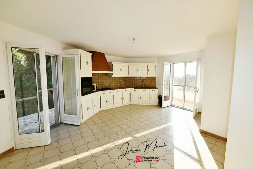 � vendre  Villa Six-Fours-les-Plages (83140)