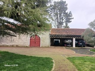  Propri�t�/ch�teau � vendre 6 pi�ces 467 m�