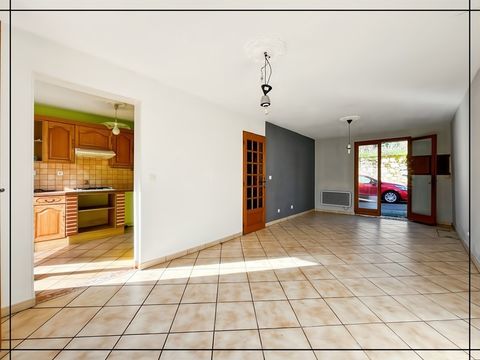   Maison avec jardin SANS VIS-�-VIS � centre village � 2 ch + bureau Maison - 5 pi�ce(s) - 70 m�