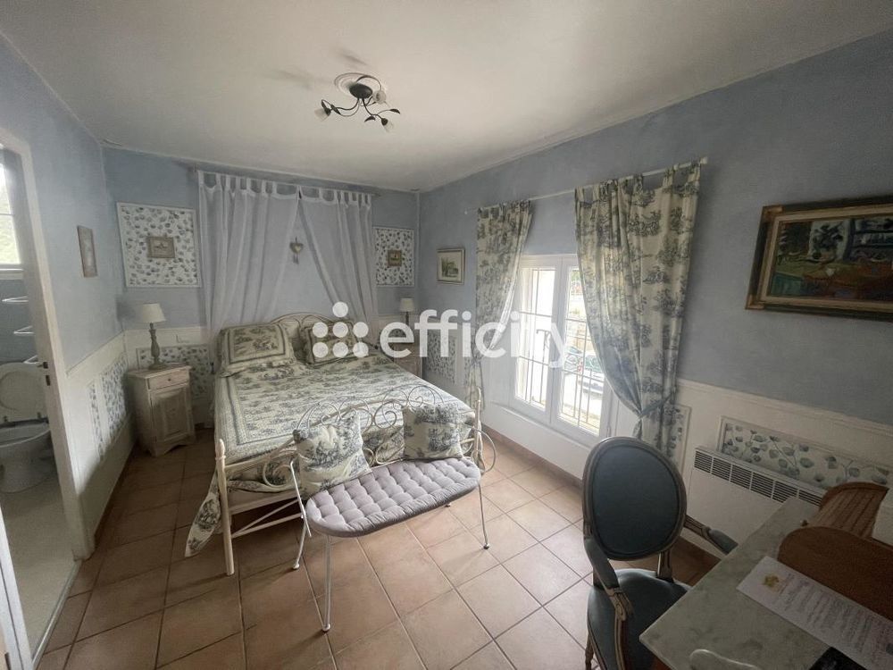 � vendre  Maison Roussillon (84220)