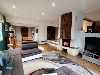  Maison � vendre 8 pi�ces 268 m�