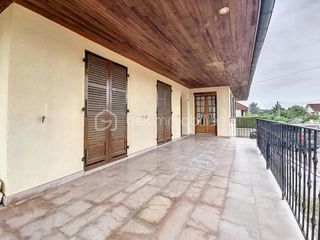  Maison � vendre 7 pi�ces 234 m�