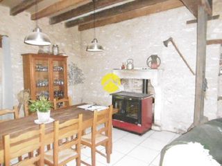  Propri�t�/ch�teau � vendre 6 pi�ces 176 m�