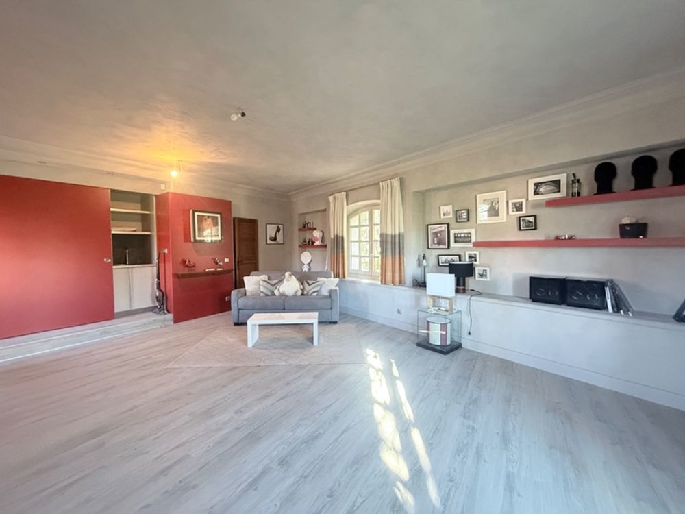 � vendre  Villa Le Rouret (06650)