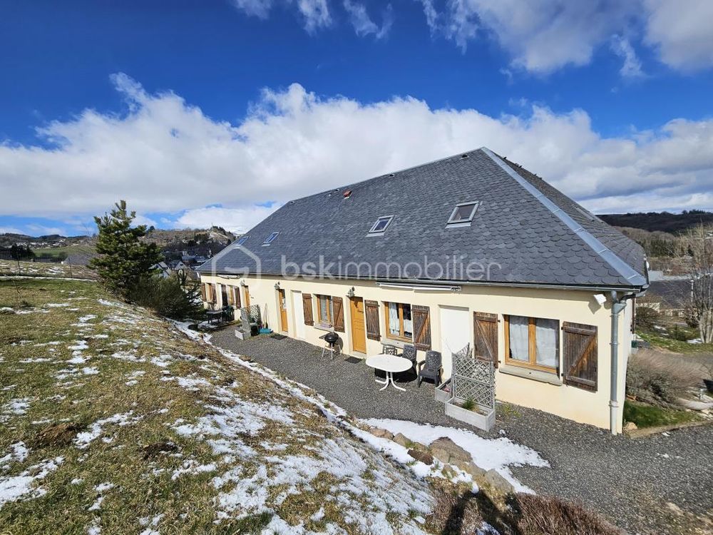 � vendre  Maison Besse-et-Saint-Anastaise (63610)