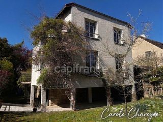  Maison � vendre 8 pi�ces 220 m�