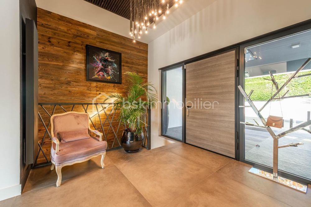 � vendre  Villa Annecy (74000)