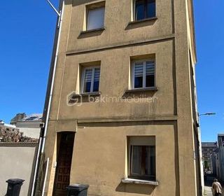  Immeuble � vendre 10 pi�ces 130 m�