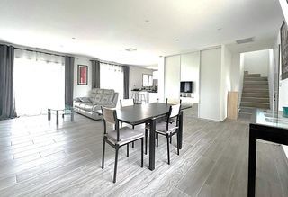  Maison � vendre 6 pi�ces 150 m�