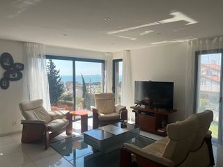  Villa � vendre 5 pi�ces 200 m�