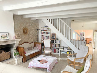  Maison � vendre 10 pi�ces 195 m�