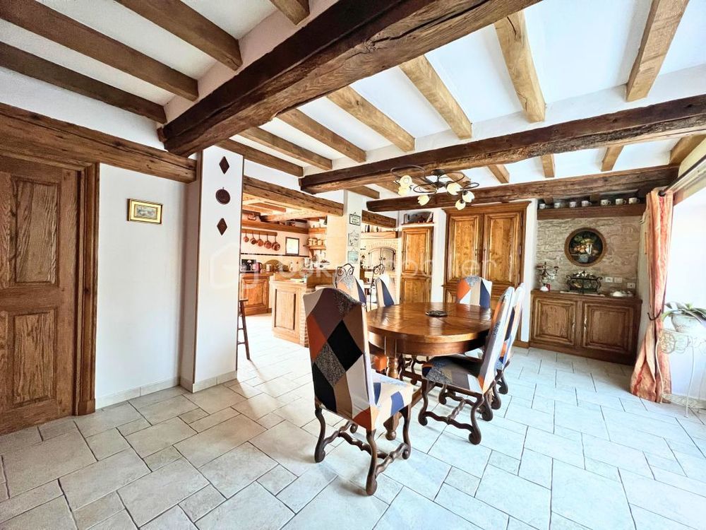 � vendre  Propri�t�/ch�teau Caen (14000)