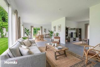  Maison 6 pi�ces 183 m� Beynost