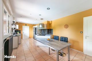  Maison � vendre 7 pi�ces 262 m�