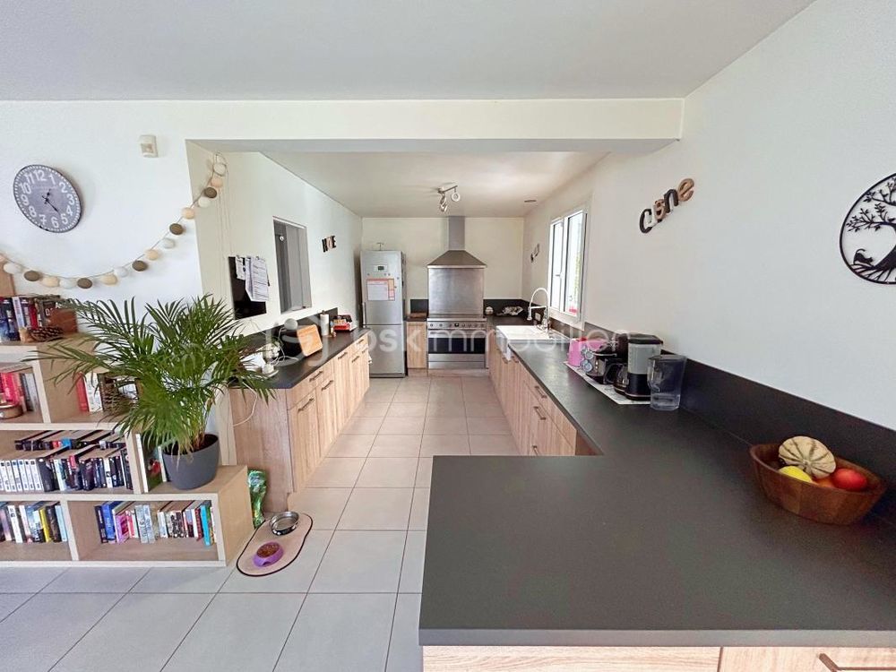 � vendre  Villa Grosrouvre (78490)