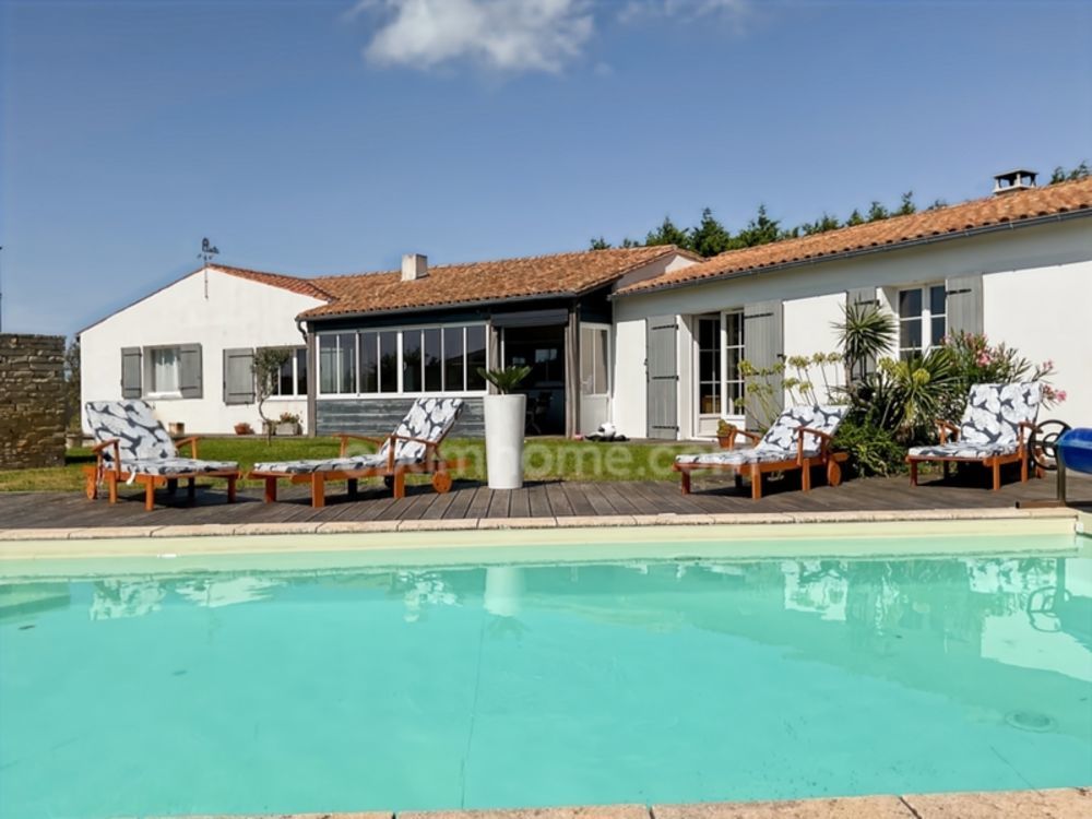 � vendre  Propri�t�/ch�teau Saint-Cl�ment-des-Baleines (17590)