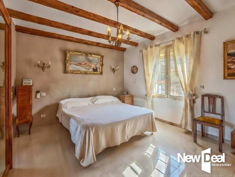 � vendre  Maison Montauroux (83440)