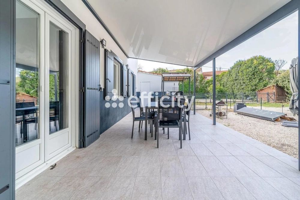 � vendre  Maison Mimet (13105)