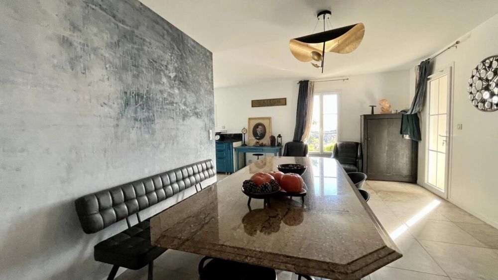 � vendre  Villa Rochefort-du-Gard (30650)