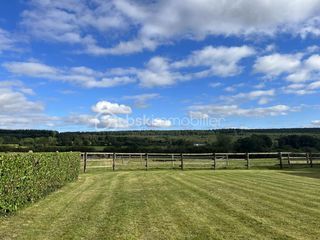  Propri�t�/ch�teau � vendre 7 pi�ces 230 m�