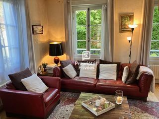  Propri�t�/ch�teau � vendre 5 pi�ces 148 m�