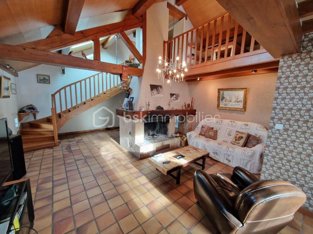 � vendre  Maison Les Rousses (39220)