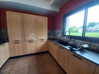  Maison � vendre 8 pi�ces 220 m�