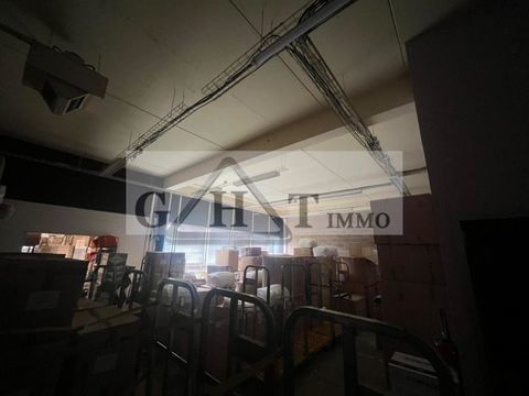 ENTREPOT 698 M² A LOUER A ROISSY EN FRANCE 9452 95700 Roissy en france