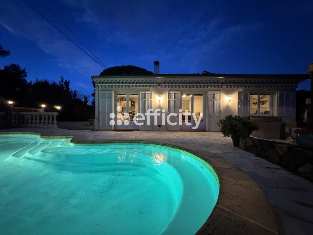 � vendre  Villa Mougins (06250)