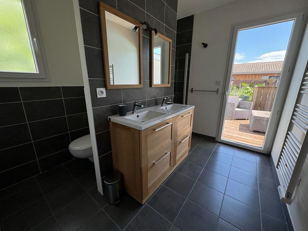 � vendre  Maison Ar�s (33740)