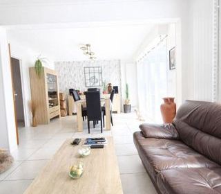  Appartement � vendre 3 pi�ces 77 m�