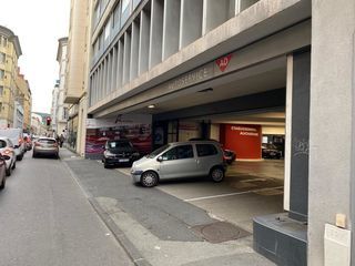  Parking / Garage � louer 