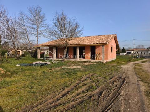   Maison hors d'eau � terminer avec terrain � Fort potentiel Maison - 1 pi�ce(s) - 110 m�