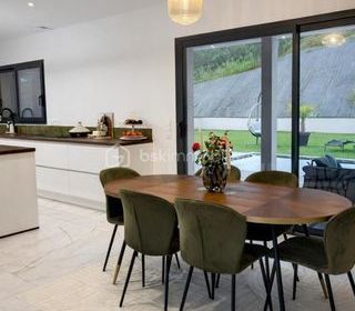  Maison � vendre 7 pi�ces 243 m�