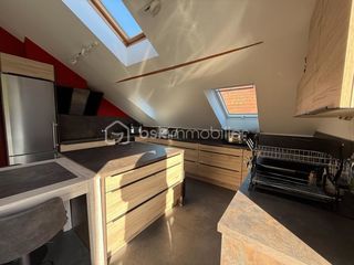  Appartement � louer 4 pi�ces 95 m�