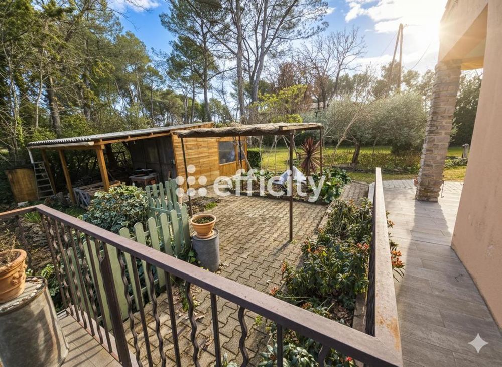 � vendre  Villa Rousset (13790)