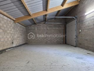  Immeuble � vendre 15 + pi�ces 820 m�