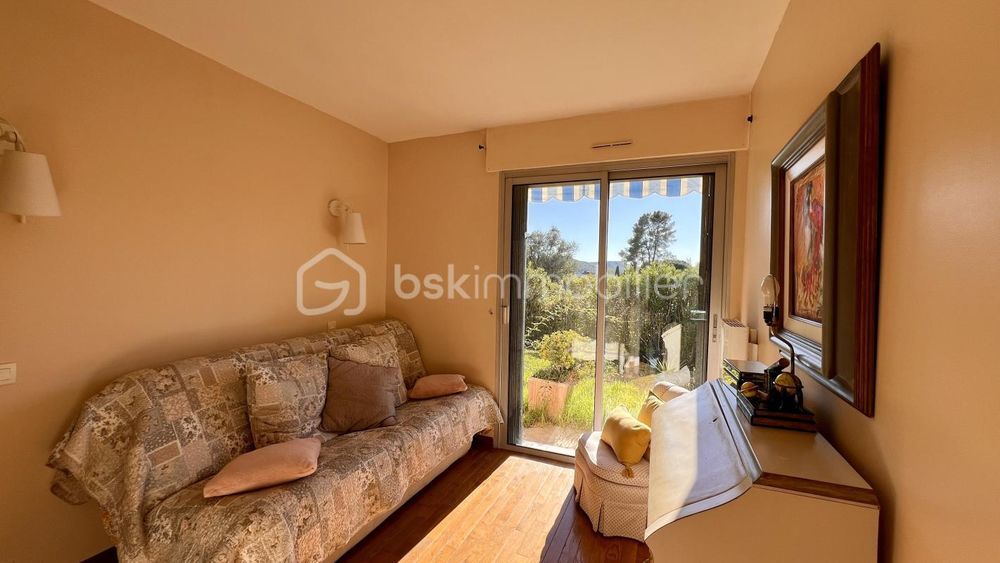 � vendre  Villa La Colle-sur-Loup (06480)