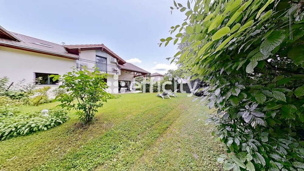 � vendre  Maison Gaillard (74240)