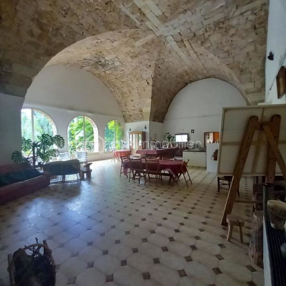 � vendre  Propri�t�/ch�teau Lod�ve (34700)