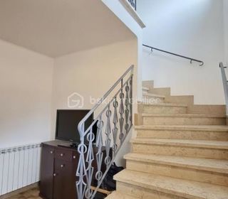  Maison � vendre 6 pi�ces 195 m�