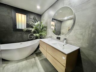  Maison � vendre 5 pi�ces 130 m�