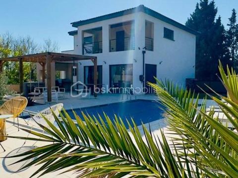   Villa contemporaine 6 pi�ces de prestige avec piscine et terrasses, un havre de confort et d'�l�gance Maison - 5 pi�ce(s) - 171 m�