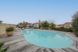  Maison � vendre 5 pi�ces 230 m�